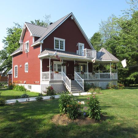 Venise-en-Québec Gite La Maison Du Jardinier מראה חיצוני תמונה