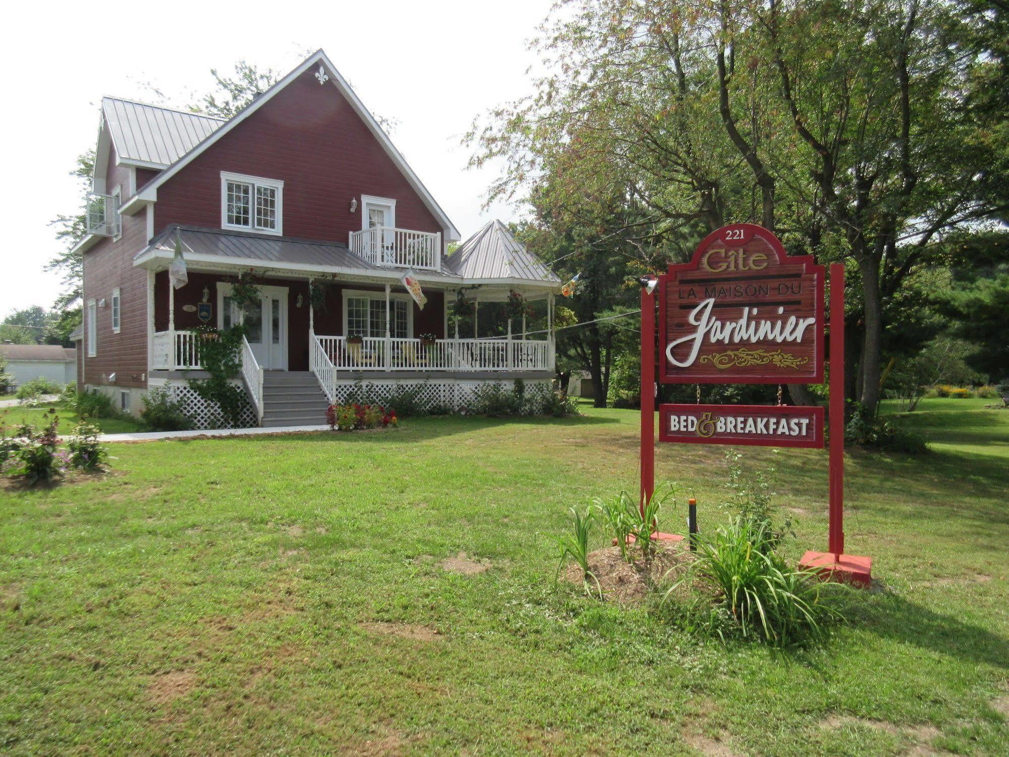 Venise-en-Québec Gite La Maison Du Jardinier מראה חיצוני תמונה